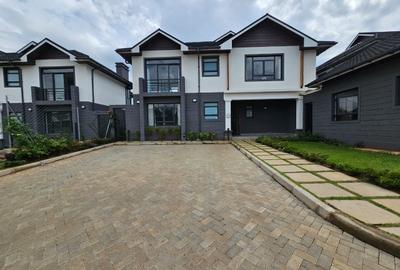 4 Bed House with En Suite in Kiambu Road