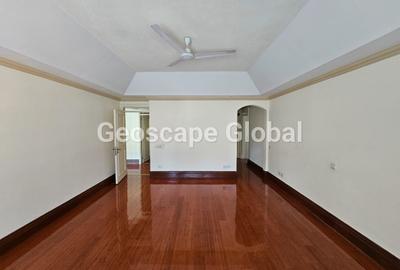 4 Bed House with En Suite in Kitisuru - 3