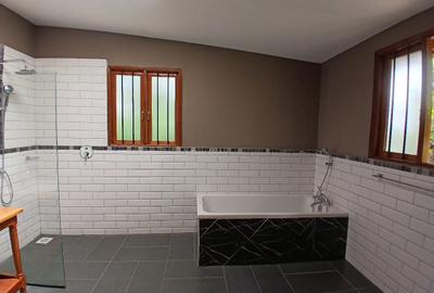 2 Bed House with En Suite at Karen - 4