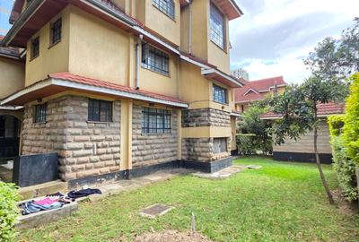 4 Bed Townhouse with En Suite at Kaputei Gardens. - 4