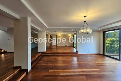 5 Bed Apartment with En Suite in Kyuna