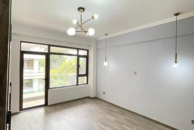 Serviced 4 Bed Apartment with En Suite in Kilimani - 4