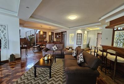 5 Bed Apartment with En Suite at Parklands - 3