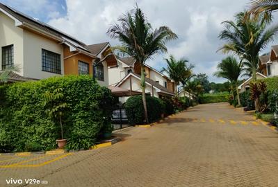 4 Bed Townhouse with En Suite at Off Kiambu Road - 2