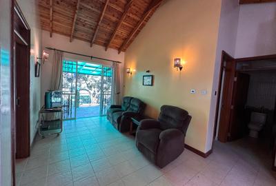 2 Bed House with Garden in Runda