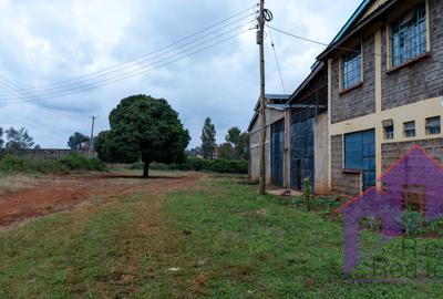 10,000 ft² Warehouse at Maragua Town - 3