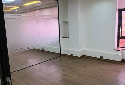 2,562 ft² Commercial Property with Backup Generator in Kilimani