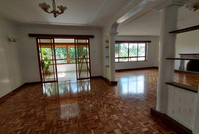 5 Bed Townhouse with En Suite at Westlands