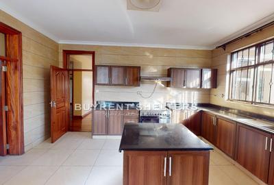 6 Bed House with En Suite at Kitisuru