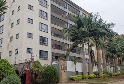 2 Bed Apartment with En Suite at Rhapta Rd