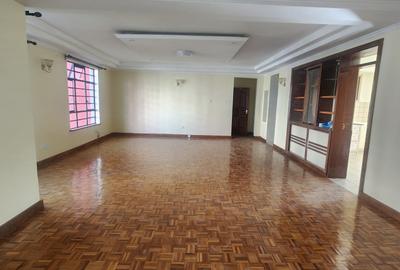 3 Bed Apartment with En Suite in Kilimani - 3
