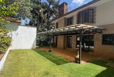 5 Bed House with En Suite at General Mathenge