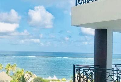 3 Bed Apartment with En Suite in Nyali Area - 2