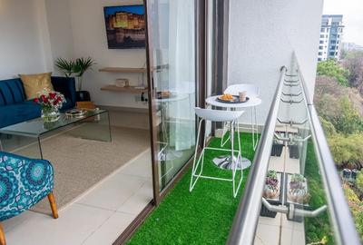 Serviced 1 Bed Apartment with En Suite in Lavington