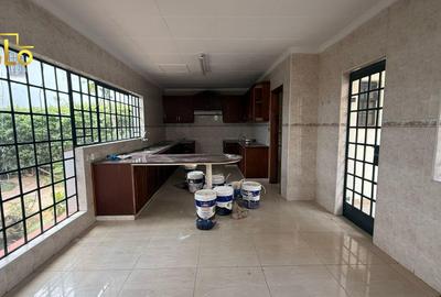4 Bed Townhouse with En Suite in Brookside