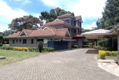 5 Bed House with En Suite in Karen