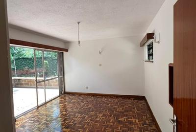 4 Bed Townhouse with En Suite in Lavington - 3