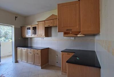 3 Bed Apartment with En Suite in Kileleshwa