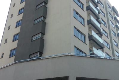2 Bed Apartment with En Suite at Ojijo Road - 2
