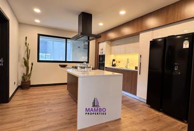 Furnished 3 Bed Apartment with En Suite at Riverside Drive