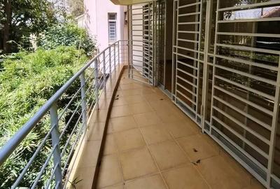 Serviced 3 Bed Apartment with En Suite in Kilimani - 3