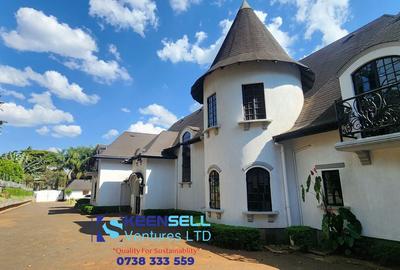 5 Bed House with En Suite in Kitisuru