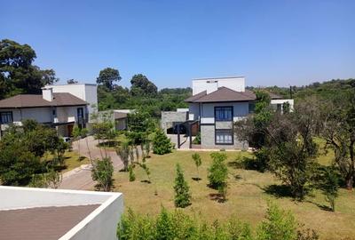 5 Bed House with En Suite in Karen