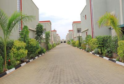 4 Bed Villa with En Suite at Muigai - 3