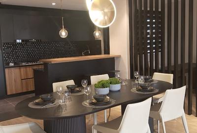 Furnished 2 Bed Apartment with En Suite in Brookside - 2