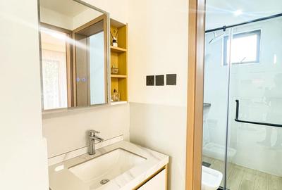 2 Bed Apartment with En Suite in Westlands Area - 2