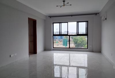 3 Bed Apartment with En Suite at 13 Schoollane