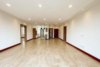 3 Bed Apartment with En Suite in Parklands