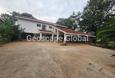 5 Bed House with En Suite in Gigiri