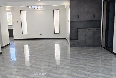 3 Bed Apartment with En Suite in Kileleshwa - 3