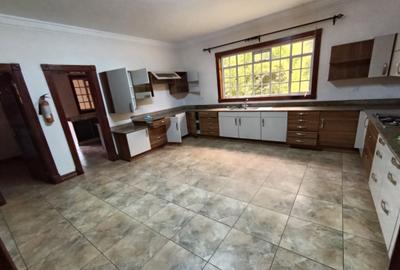 4 Bed Townhouse in Lavington