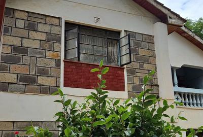 Commercial Property in Thome - 3