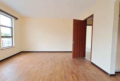 4 Bed Apartment with En Suite at General Mathenge - 4