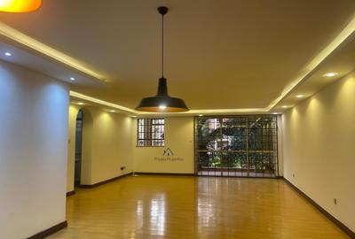 3 Bed Apartment with En Suite in Lavington