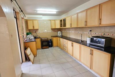 2 Bed Apartment with En Suite at Kilimani