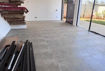 4 Bed Villa with En Suite in Runda