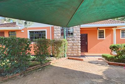 3 Bed Townhouse with En Suite in Kiambu Road - 3