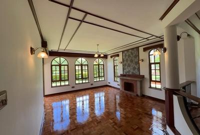 4 Bed Townhouse with En Suite at James Gichuru - 4