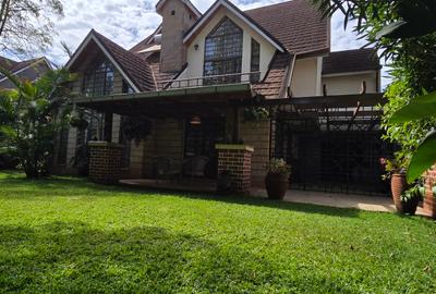 5 Bed Townhouse with En Suite at Lavington Green - 4