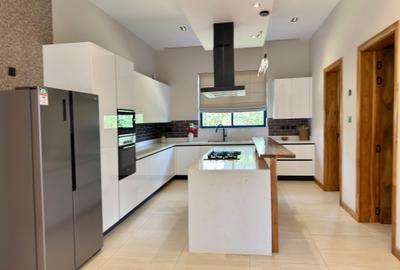 4 Bed Villa with En Suite at Off Loresho Ridge - 4