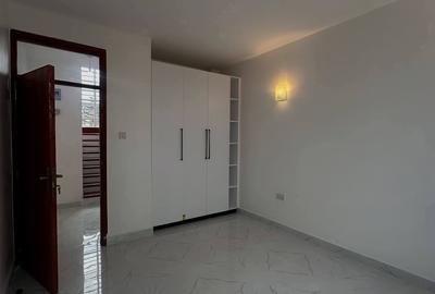 4 Bed Townhouse with En Suite in Kitengela - 3