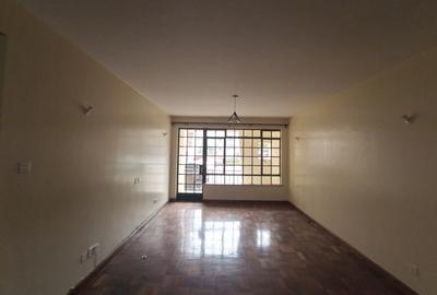 2 Bed Apartment with En Suite at Riverside Drive