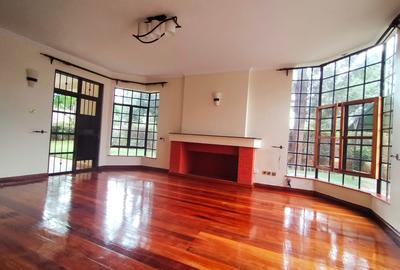 4 Bed Villa with En Suite in Karura