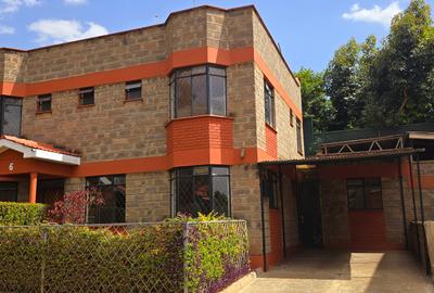 4 Bed Townhouse with En Suite at Convent Drive - 3