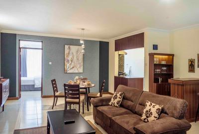Furnished 1 Bed Apartment with En Suite at 6Th Avenue