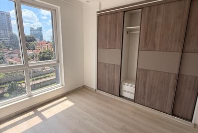 1 Bed Apartment with En Suite at Sports Road